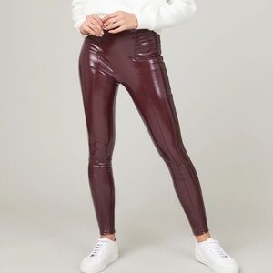 NEW Spanx Faux Patent Leather Leggings in ruby red-purple L